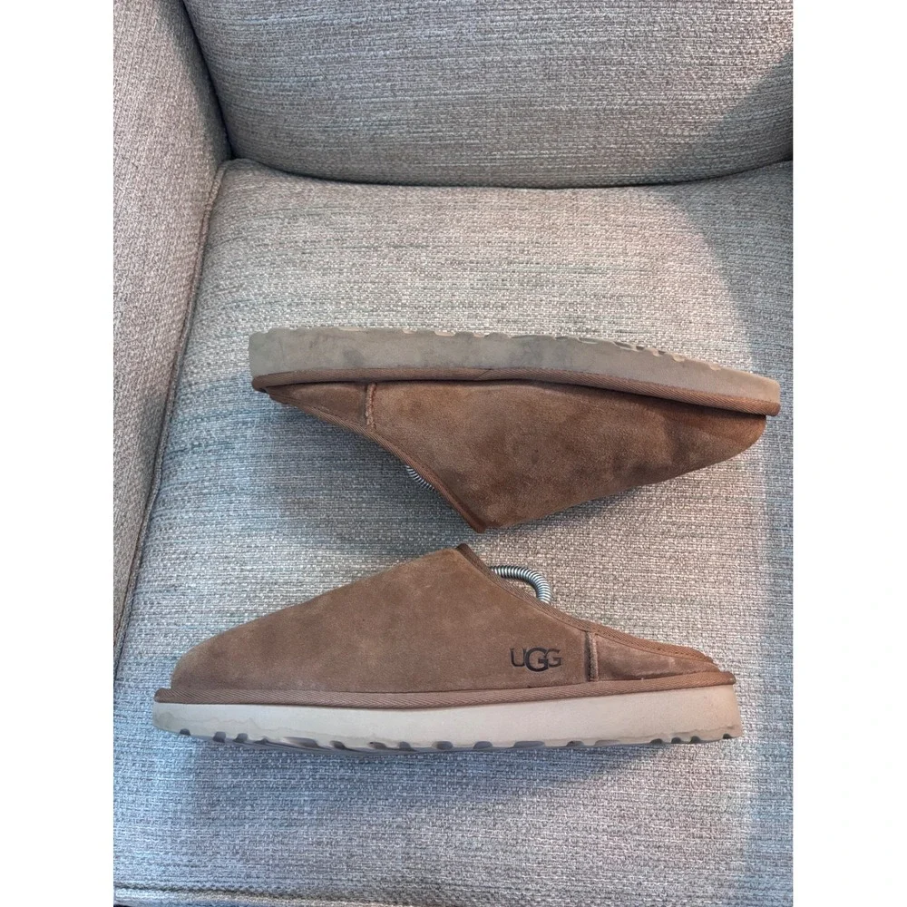 UGG Classic Slip-On Suede Slippers‎ Chestnut Brown Sheepskin Lining  Mens 11